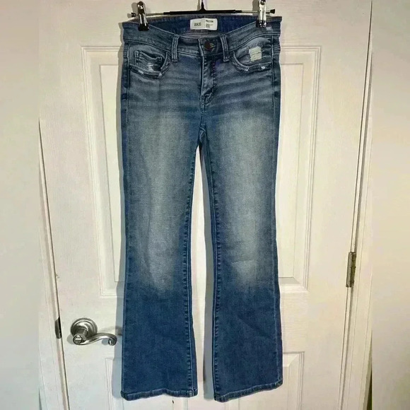 BKE Denim - BKE Payton Universal Fit Mid Rise Bootcut Jeans. 23 x 29 1/2. Buckle Denim.